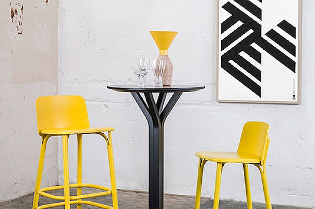 Drvene stolice | SPLIT STOOL | Ton